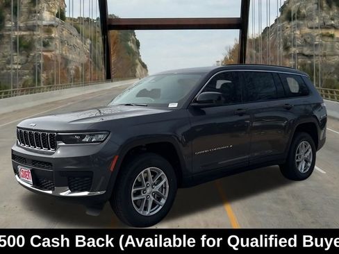 New 2025 Jeep Grand Cherokee L Laredo w/ Luxury Tech Group I RWD image 3