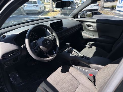 Certified 2024 Honda HR-V Sport image 24