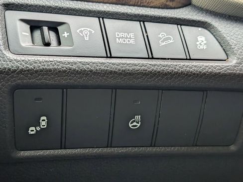 Used 2018 Hyundai Santa Fe Sport w/ 2.4L Tech Package 04 image 11