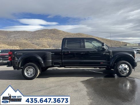 Used 2025 Ford F450 Platinum image 2