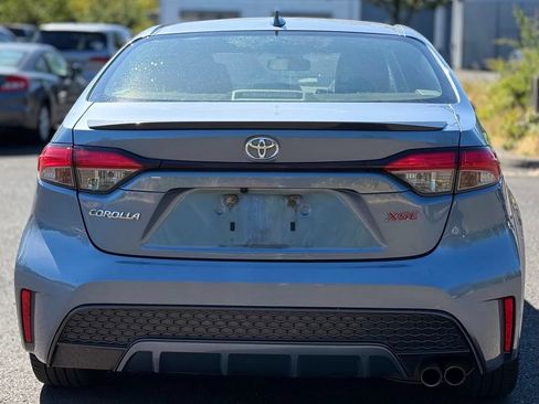 Used 2021 Toyota Corolla XSE FWD image 4