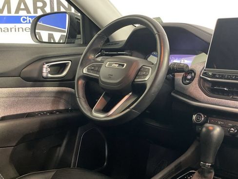 Used 2022 Jeep Compass Latitude AWD/4WD image 14