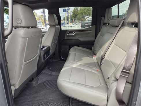 Used 2023 Chevrolet Silverado 1500 RST image 15