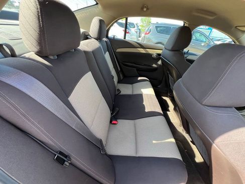 Used 2012 Chevrolet Malibu LS FWD image 18