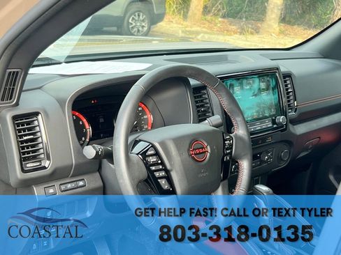 Used 2024 Nissan Frontier PRO-4X w/ Technology Package image 10