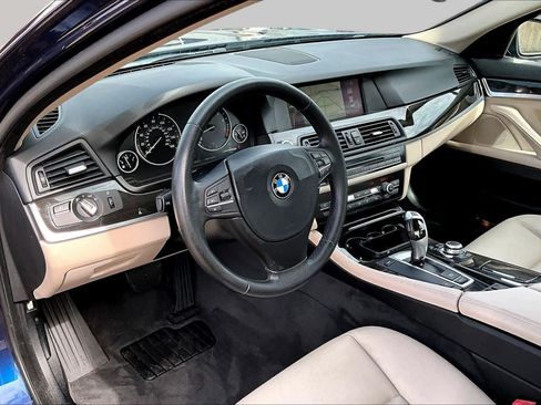 Used 2011 BMW 528i Sedan RWD image 16