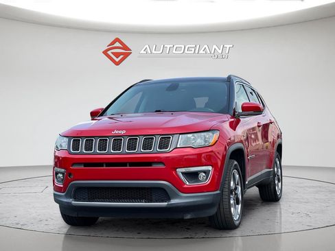 Used 2018 Jeep Compass Limited AWD/4WD image 13