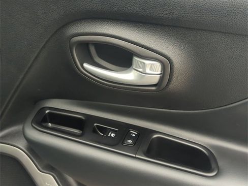 Used 2023 Jeep Renegade Limited w/ Sun/Sound Group image 29