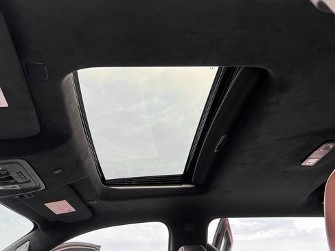 Used 2025 GMC Sierra 2500 Denali Ultimate image 8