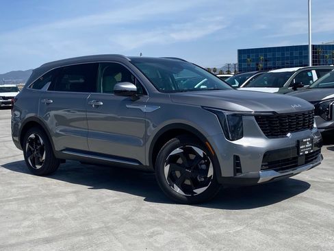 New 2026 Kia Sorento EX w/ EX Premium Package FWD image 1
