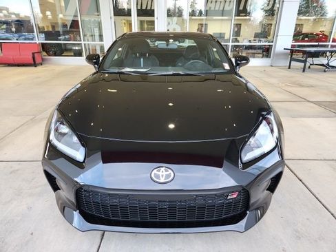 Used 2025 Toyota GR86 Premium image 5