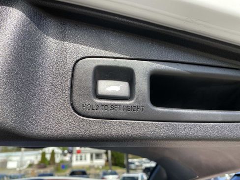 Used 2019 Honda CR-V EX-L image 6