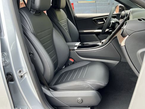 Certified 2025 Mercedes-Benz GLC 300 4MATIC image 26