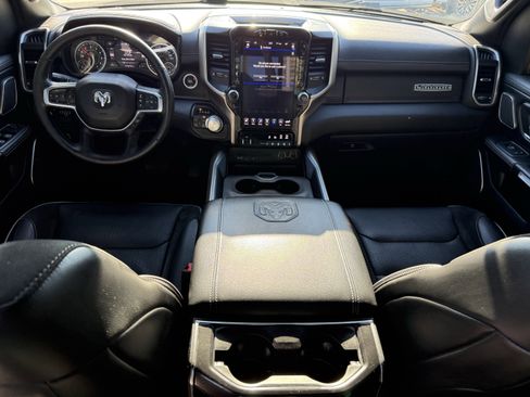 Used 2019 RAM 1500 Laramie image 13