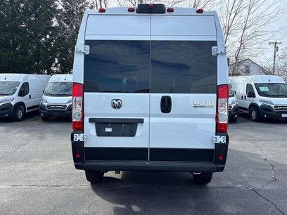 New 2025 RAM ProMaster 1500 w/ Quick Order Package 22G SLT