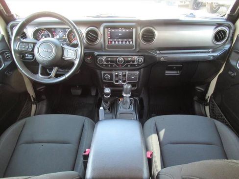 Used 2020 Jeep Gladiator Sport w/ Quick Order Package 24S image 12