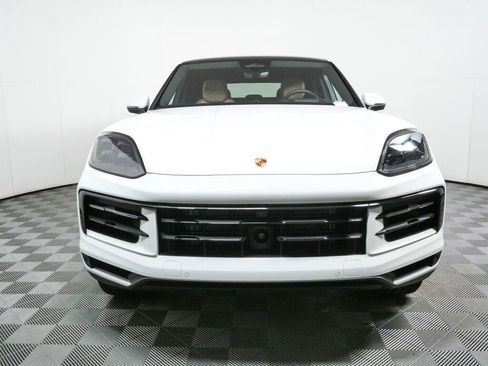 New 2026 Porsche Cayenne Coupe AWD/4WD image 37