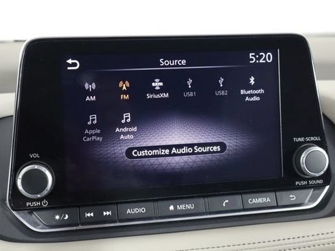 Used 2025 Nissan Rogue SV FWD image 27