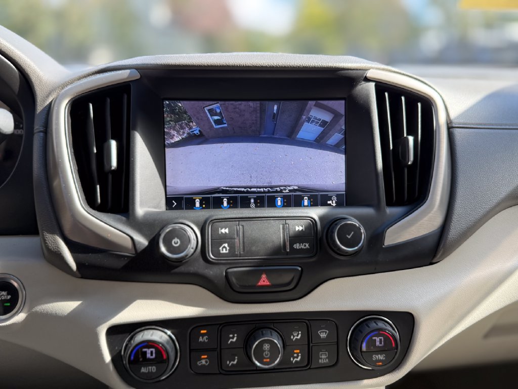 Used 2019 GMC Terrain Denali w/ Advanced Safety Package AWD/4WD image 33