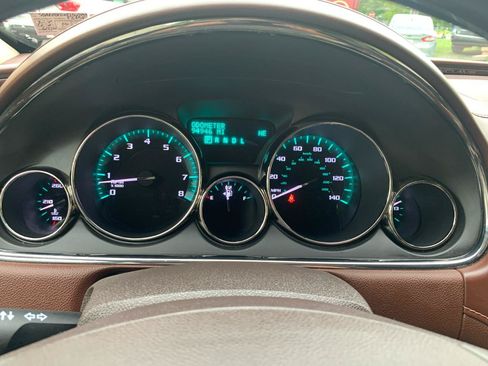 Used 2014 Buick Enclave Leather AWD/4WD image 12