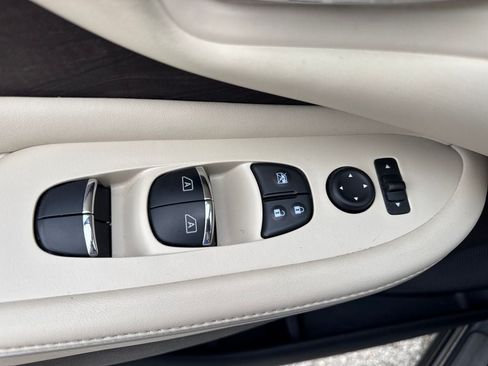 Used 2020 Nissan Murano Platinum w/ Cargo Package FWD image 22