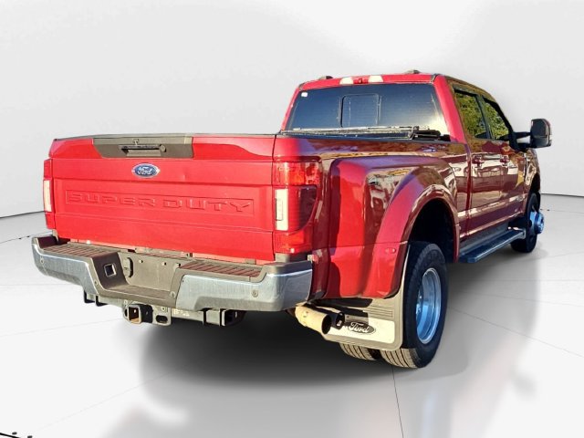 Used 2022 Ford F350 Lariat w/ Lariat Ultimate Package AWD/4WD image 3