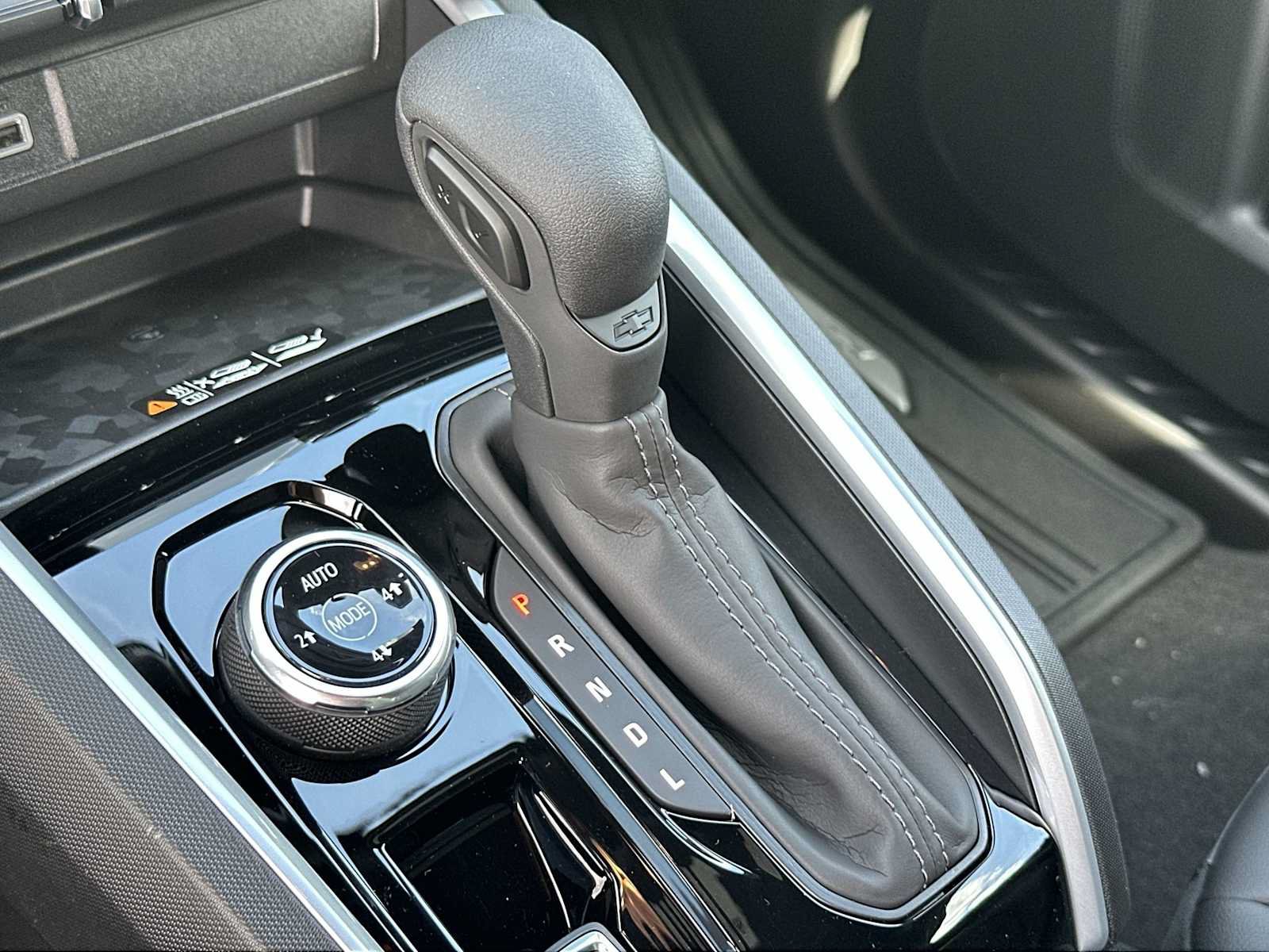 New 2026 Chevrolet Colorado Trail Boss AWD/4WD image 23
