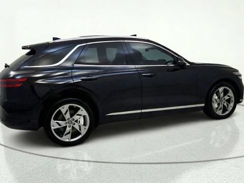 Used 2025 Genesis Electrified GV70 w/ Prestige Package AWD/4WD image 13