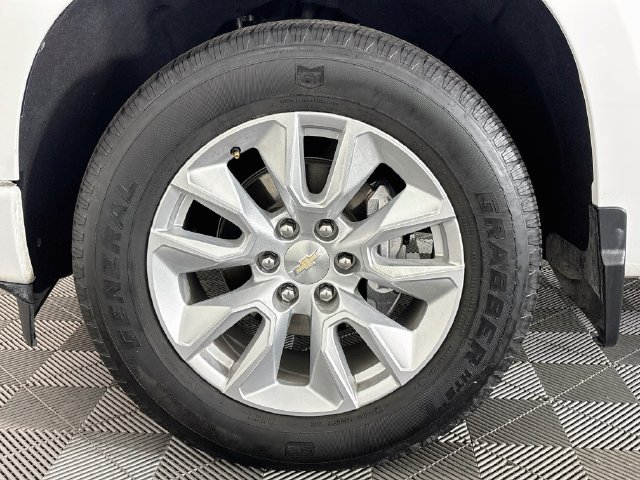 Used 2022 Chevrolet Silverado 1500 Custom RWD image 37