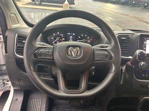 Used 2022 RAM ProMaster 3500 w/ Driver Convenience Group image 11