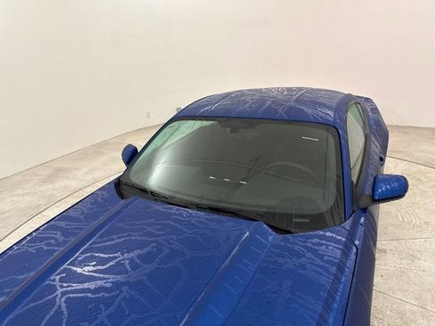 Used 2017 Ford Mustang Coupe RWD image 12
