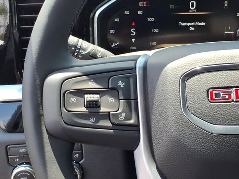 New 2026 GMC Sierra 1500 Elevation AWD/4WD image 15