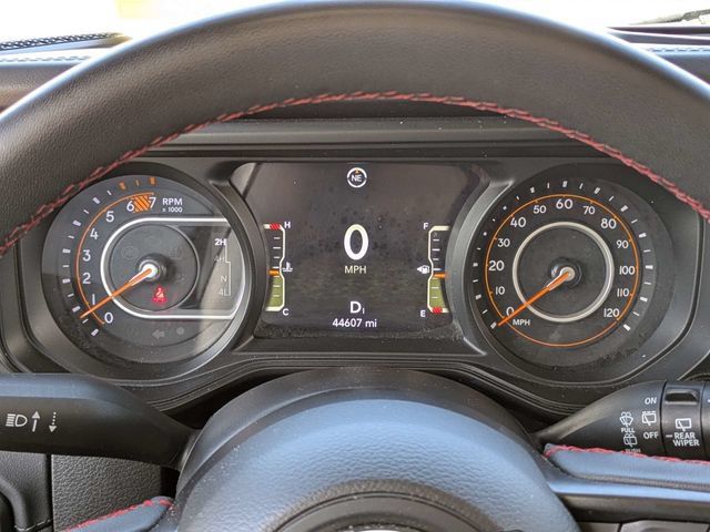 Used 2024 Jeep Wrangler Unlimited Rubicon AWD/4WD image 24