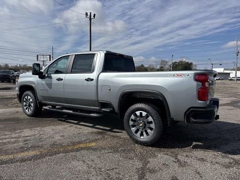 New 2026 Chevrolet Silverado 2500 Custom w/ Custom Value Package AWD/4WD image 16