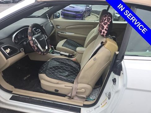 Used 2011 Chrysler 200 Touring w/ Cold Weather Group FWD image 12