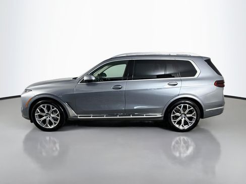 Used 2025 BMW X7 xDrive40i AWD/4WD image 6