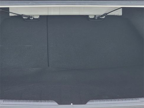 Used 2017 Kia Forte LX image 21