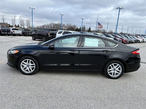 Used 2016 Ford Fusion SE image 8