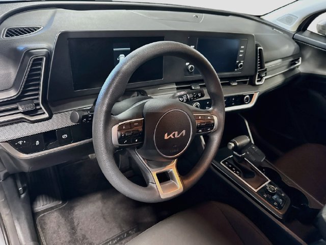 Certified 2024 Kia Sportage LX AWD/4WD image 9