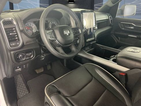Used 2025 RAM 1500 Laramie AWD/4WD image 29