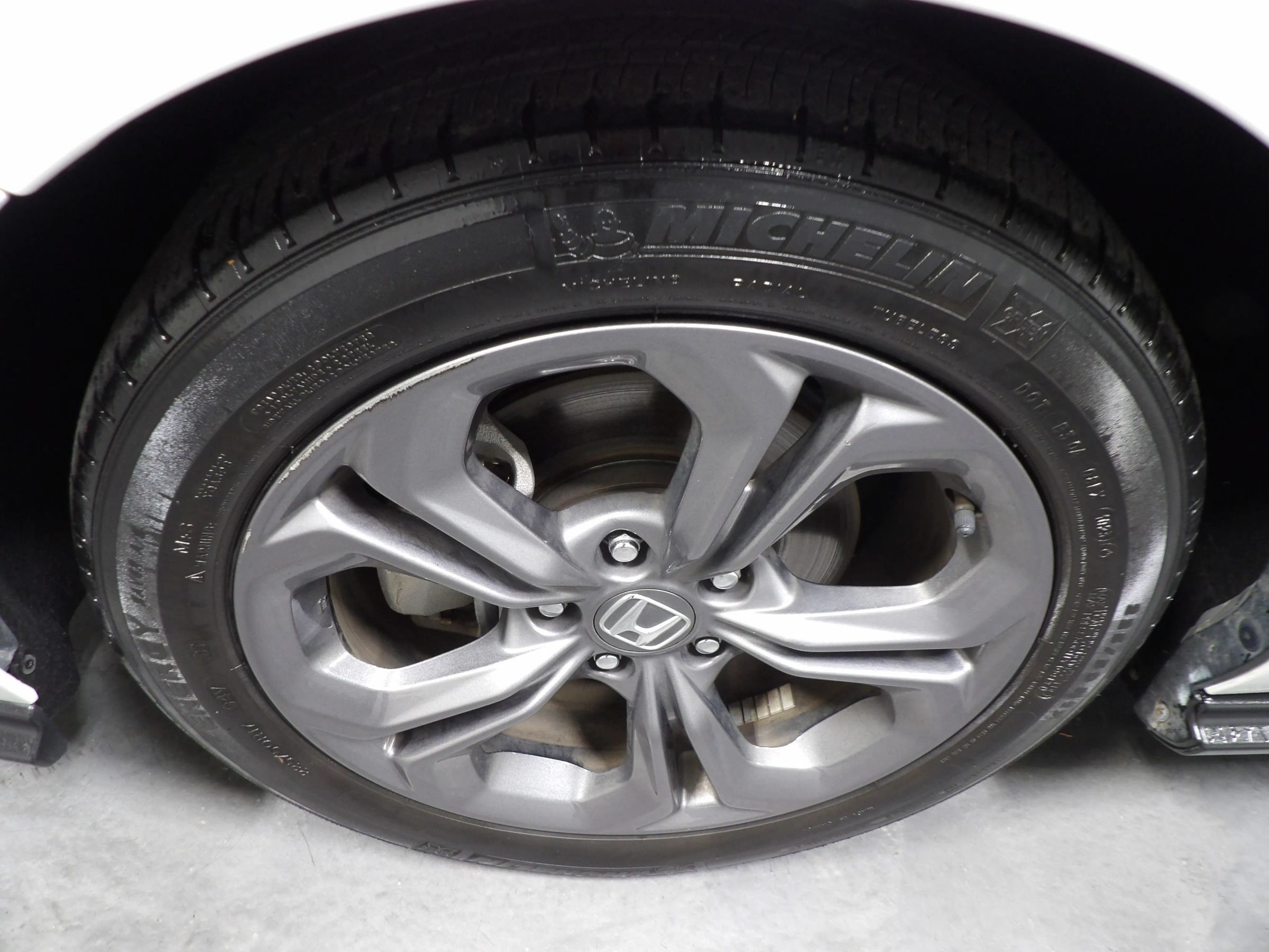 Used 2023 Honda Accord EX image 27