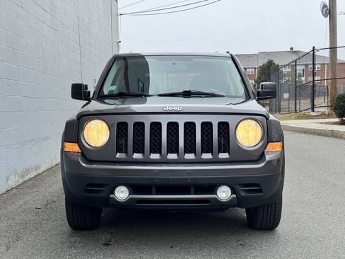 Used 2016 Jeep Patriot High Altitude image 4