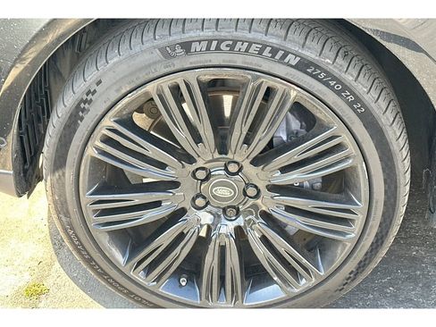 Used 2020 Land Rover Range Rover HSE AWD/4WD image 4