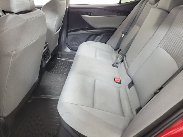 Used 2025 Toyota Camry Hybrid FWD image 12