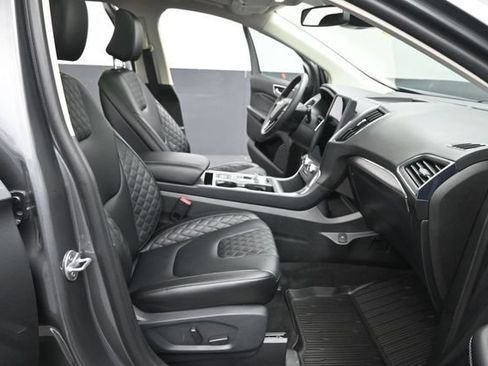 Certified 2024 Ford Edge Titanium AWD/4WD image 29
