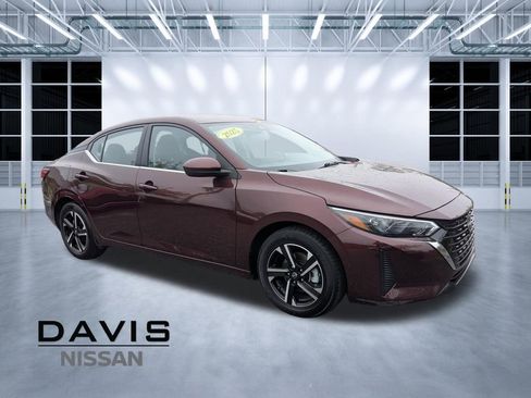 Used 2025 Nissan Sentra SV FWD image 1