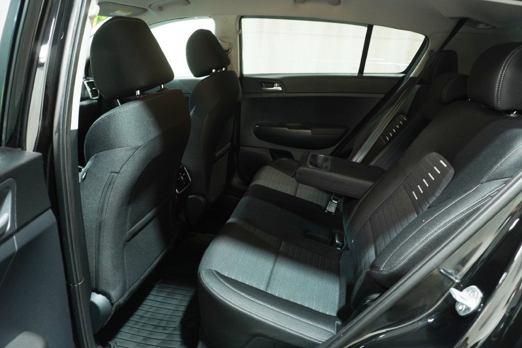 Used 2022 Kia Sportage LX w/ LX AWD Value Edition Package image 13