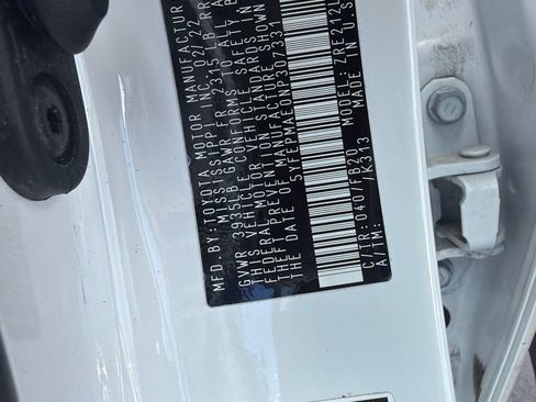 Used 2022 Toyota Corolla LE FWD image 7
