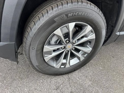 Used 2026 Chevrolet Equinox LT w/ Safety and Technology Package AWD/4WD image 10