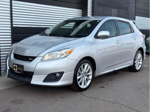 Used 2009 Toyota Matrix XRS FWD image 5